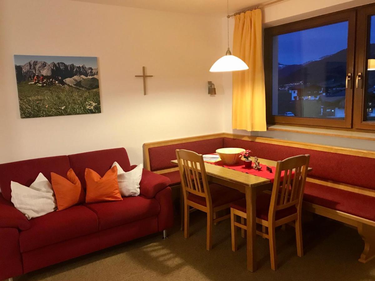 Haus Karoline Apartment อาเคนเคียร์ค ภายนอก รูปภาพ